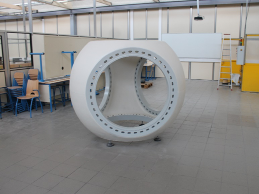 Training center Dijon workshop service technician training rotor hub